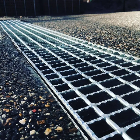 Tırtıklı Galvanizli Izgara.png